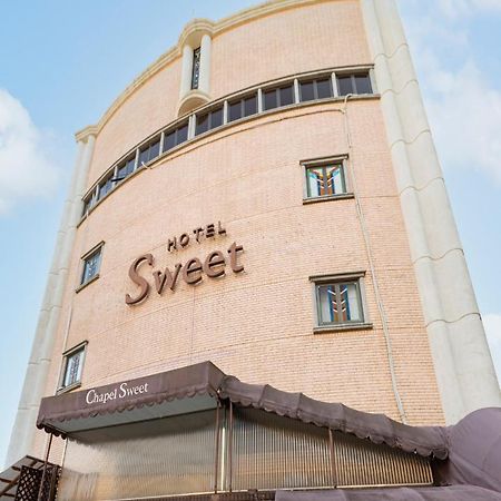 Hotel Chapel Sweet (Adults Only) Кобе Екстер'єр фото